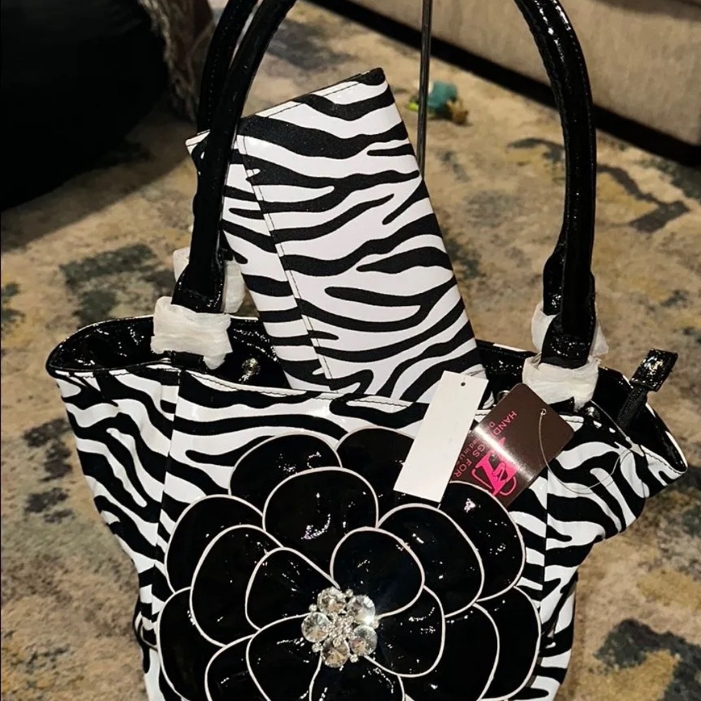 Black and White Zebra Print Women's Bag and Wallet Set